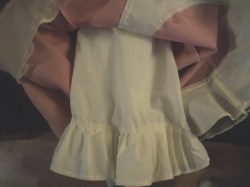 1994 LAURA MAIN VIEW_06